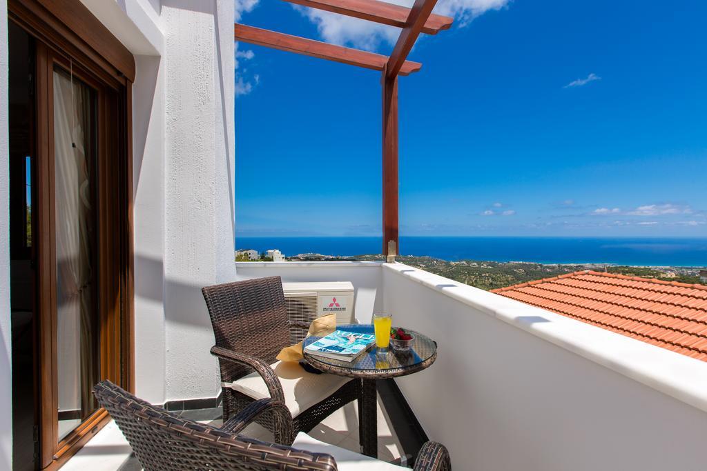 Azure Sea View Villa Resmo Oda fotoğraf