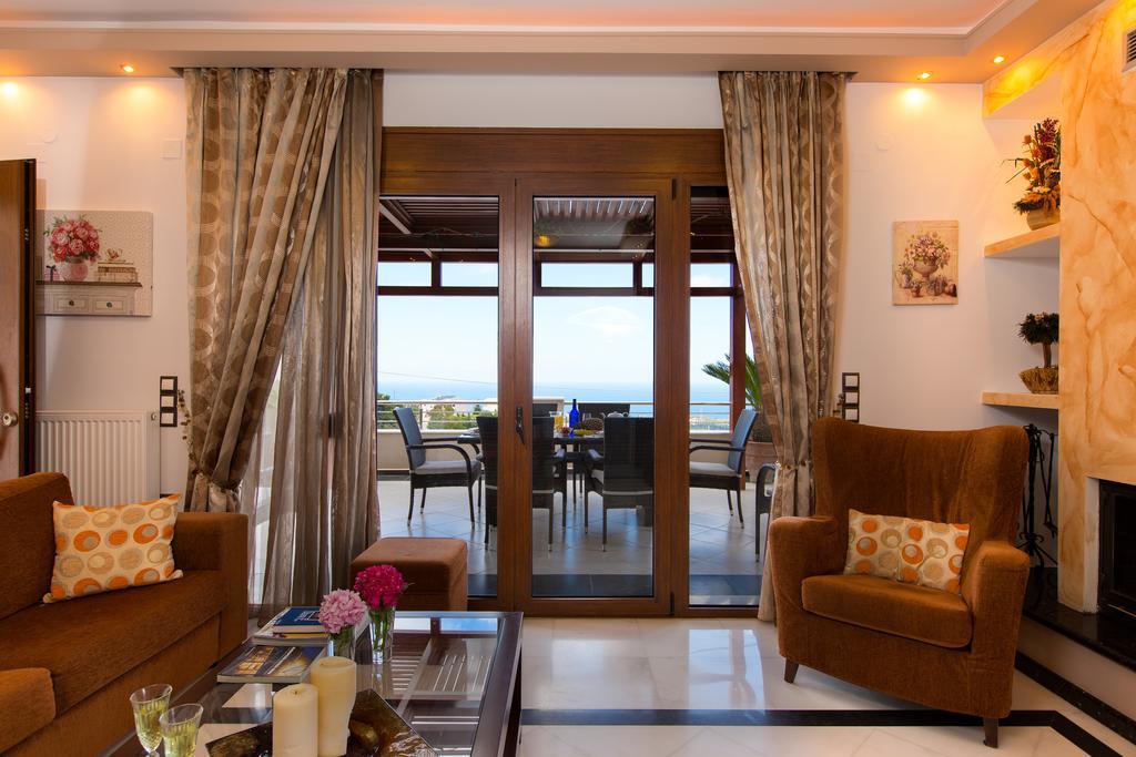 Azure Sea View Villa Resmo Oda fotoğraf