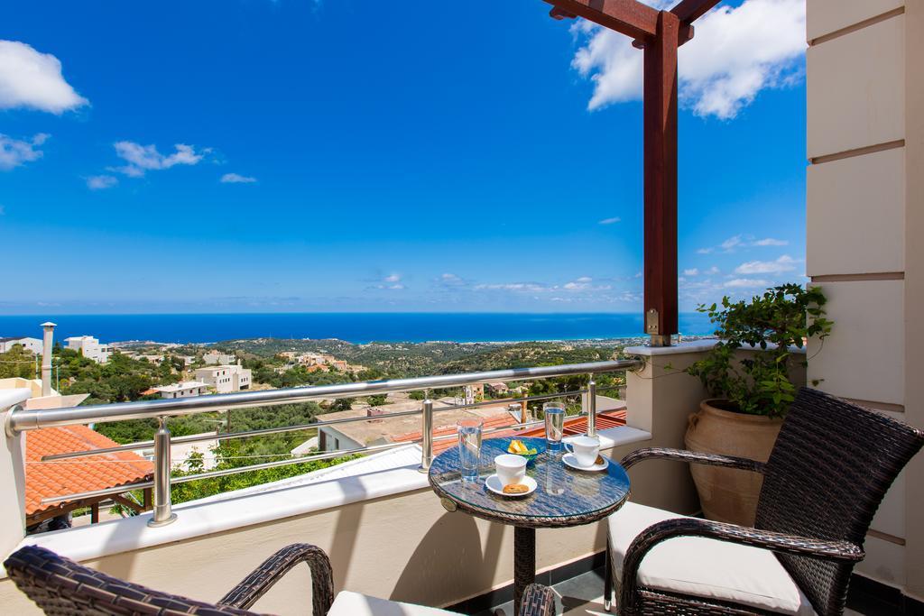 Azure Sea View Villa Resmo Oda fotoğraf
